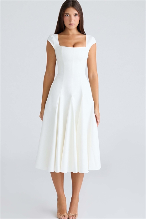 Платье средней длины из твила с квадратным вырезом от Raisa артикул 151561111