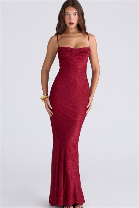 Макси-платье из атласа с эффектом деворе от Nalani, насыщенно-красного цвета — ограниченная серия артикул 152799752