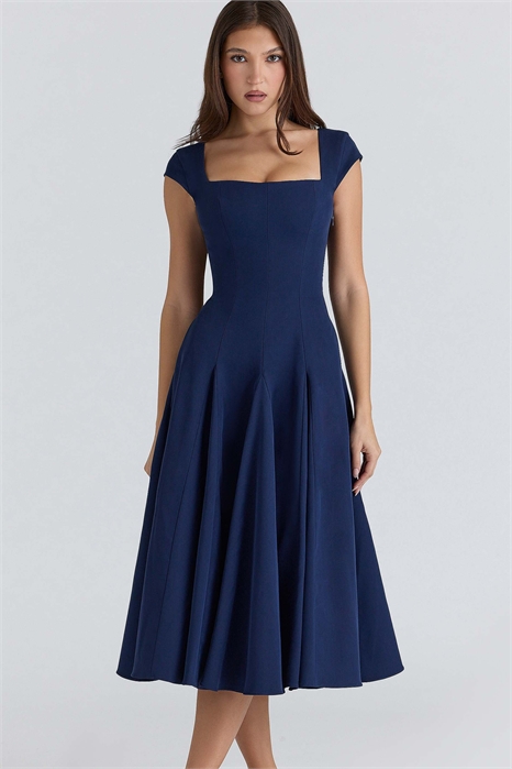 Платье средней длины из твила с кружевной спинкой от Raisa артикул 155116295