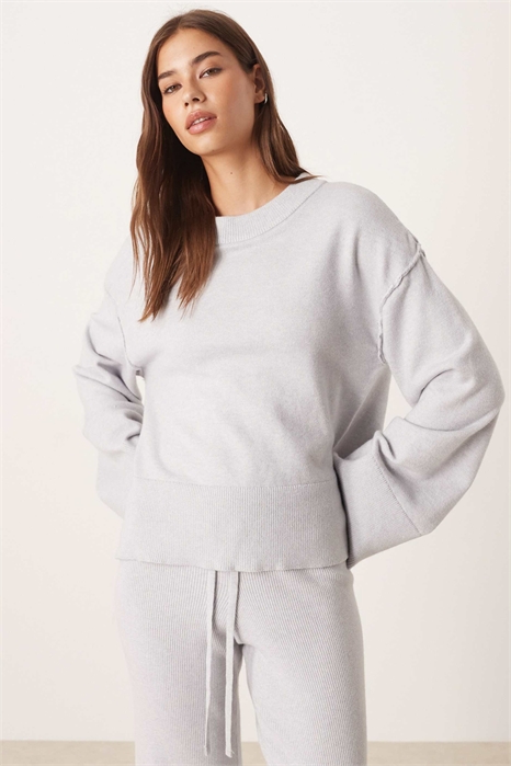 Свитер из тонкого трикотажа с круглым вырезом и длинными рукавами co-ord артикул 151559155