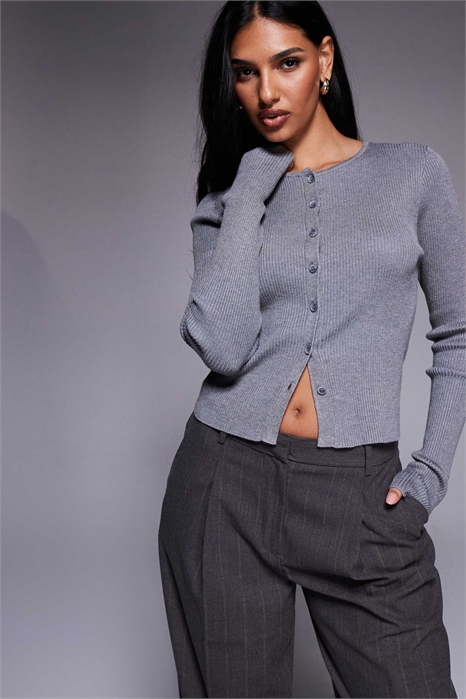 Вязаный кардиган с эффектом усадки артикул 153402748