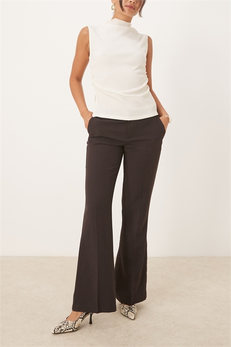 Брюки классического кроя с расклешенными штанинами и свободной посадкой артикул 150045231