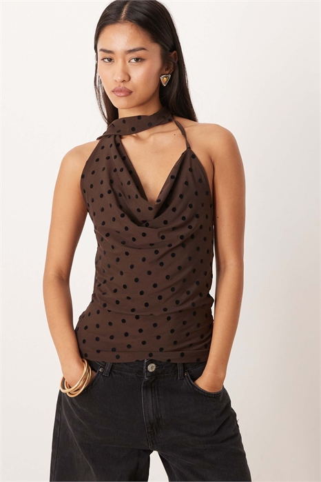 Топ с завязками на шее артикул 153719319