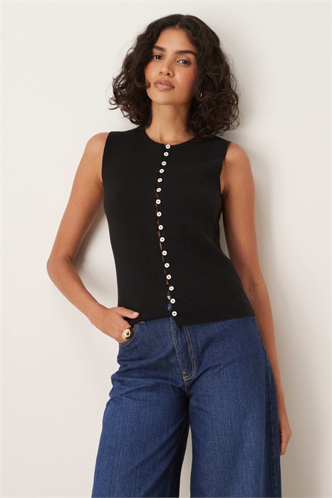 Вязаный жилет на пуговицах артикул 148451063