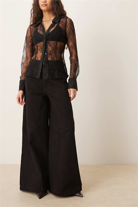 Джинсы-палаццо с широкими брючинами артикул 152557244