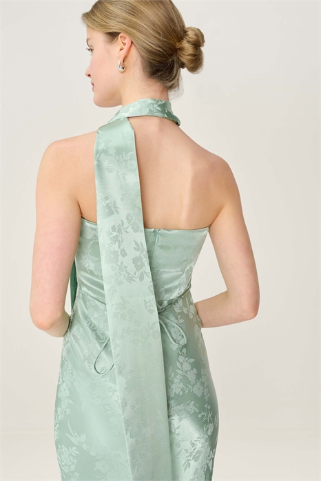 Аксессуары: шарф-платок «Скарлетт» с цветочным жаккардовым узором для торжественных случаев артикул 155951489