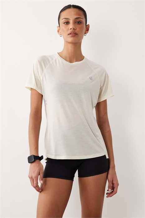 Легкая, дышащая и эластичная футболка со светоотражающими элементами артикул 155451603