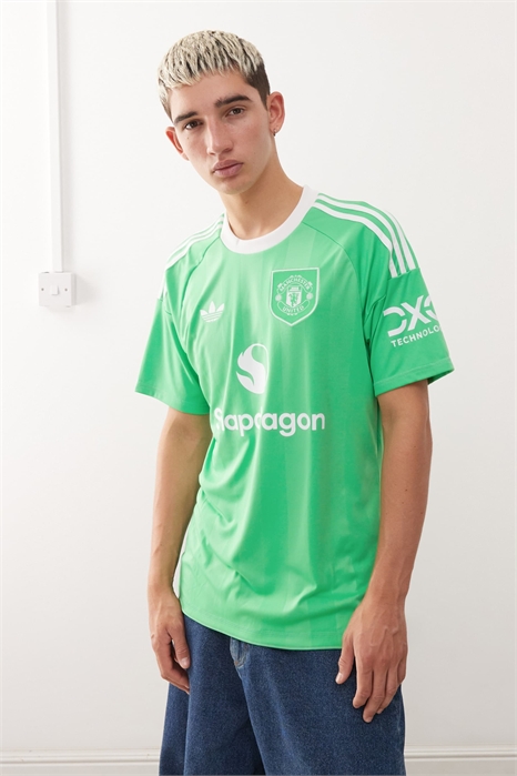 Футболка вратаря «Манчестер Юнайтед» от adidas Football артикул 144016497