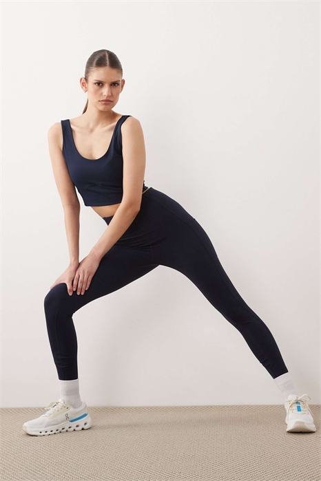 Легкие легинсы с эффектом моделирования фигуры артикул 155451314