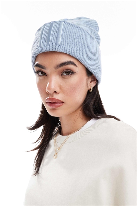 Шапка Adidas Training с 3 полосками, синяя артикул 134203385