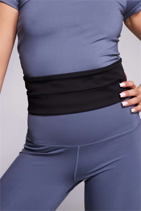 Беговой пояс со скрытым карманом артикул 143454023