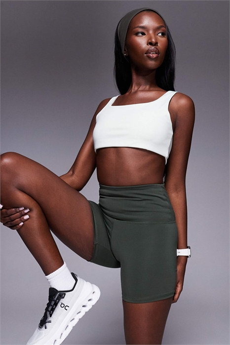 Шорты-леггинсы Icon с высокой талией и длиной штанин 5 дюймов, с карманом на молнии для телефона артикул 147472291