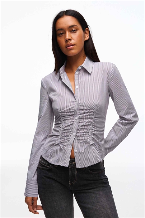 Рубашка из поплина с сборками артикул 155165134