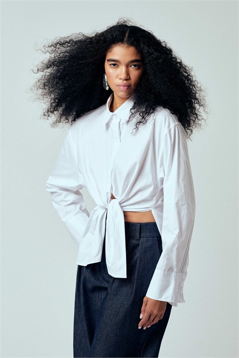 Рубашка свободного кроя с завязками спереди артикул 155335333