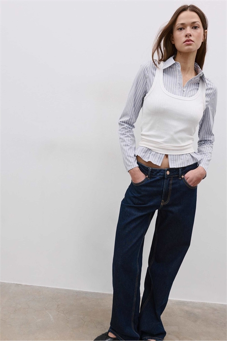 Рубашка приталенного кроя с швом под грудью артикул 155650940