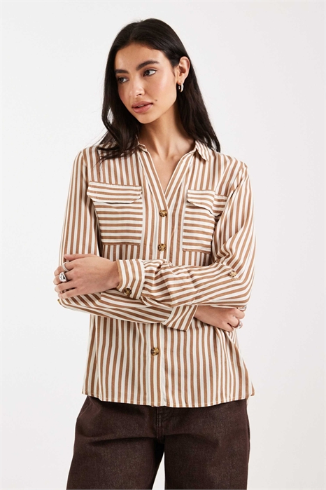 Рубашка с карманами спереди артикул 152560863