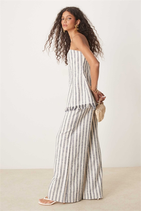 Брюки из букле с индивидуальным кроем co-ord артикул 141502414