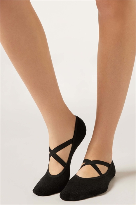 Нескользящие носки для пилатеса с перекрестным узором артикул 153164526