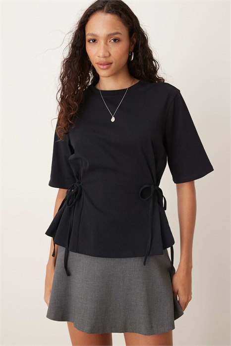 Топ с завязками на талии и короткими рукавами артикул 149518275