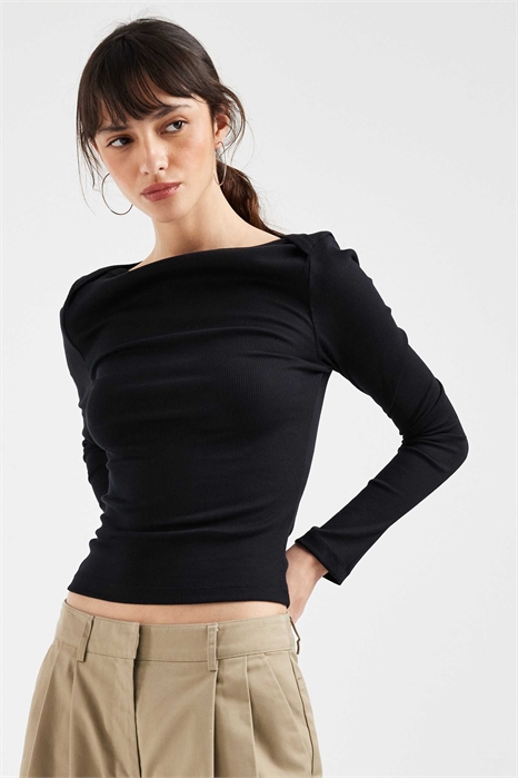 Топ с длинными рукавами и горловиной «лодочка» с отделкой тесьмой артикул 151481090