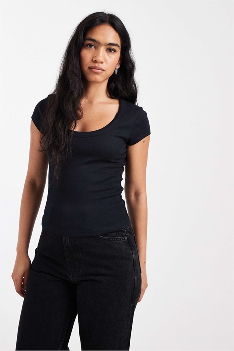 Футболка с круглым вырезом артикул 152011063