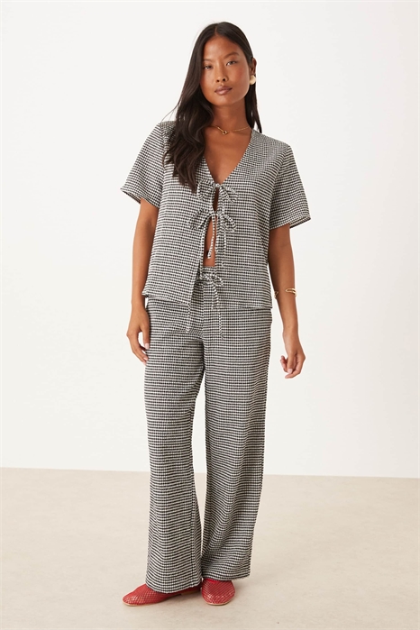 Брюки с широкими брючинами из ткани «сирсакер» co-ord артикул 147589921