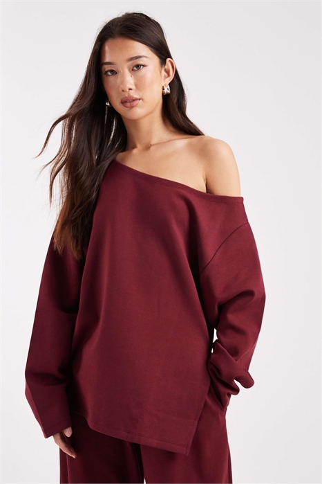 Свитшот свободного кроя с открытыми плечами из интерлока артикул 148604244