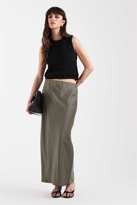 Атласная юбка макси артикул 154969947