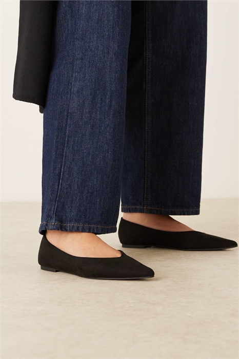 Балетки «Ludo» с заостренным носком и широкой колодкой артикул 146784347