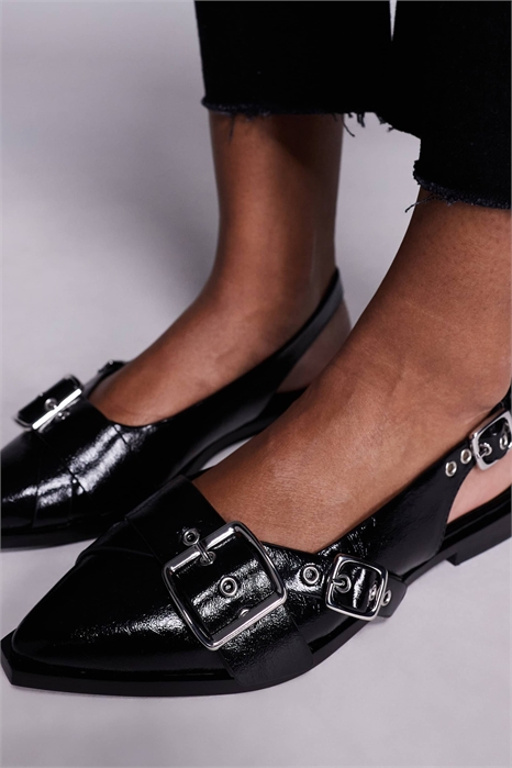 Туфли с ремешком на пятке и застежкой-пряжкой артикул 143438566