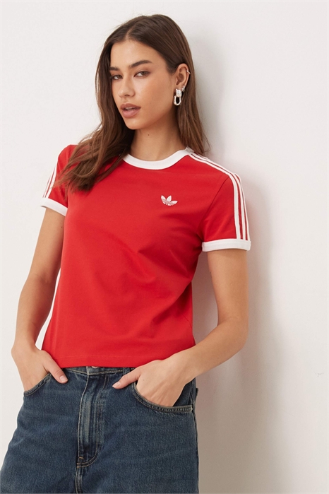 Футболка-слим с тремя полосками артикул 153694316