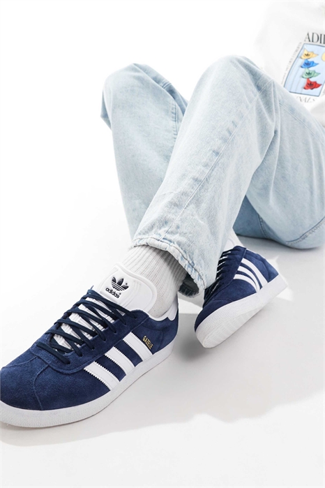 Кроссовки Gazelle артикул 131498933