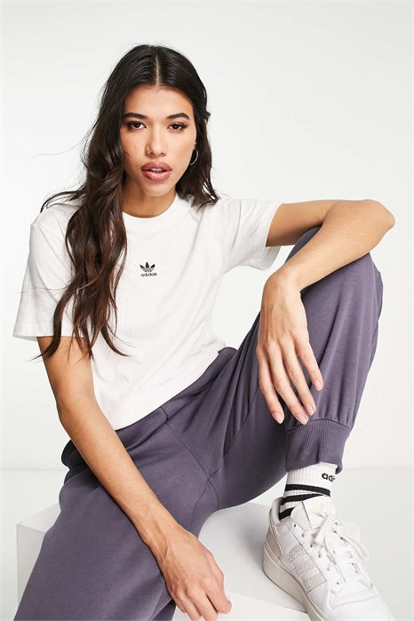 Футболка Trefoil Essentials артикул 125859076