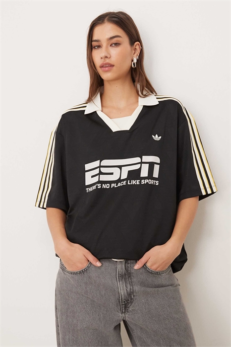 Спонсор футбольной формы артикул 153693982