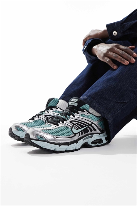 Кроссовки Air Max Moto 2K унисекс артикул 142394693