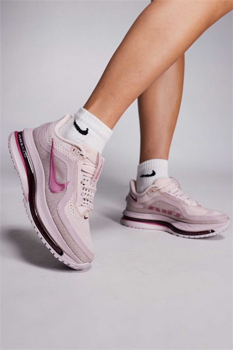 Кроссовки Pegasus Premium артикул 147133804