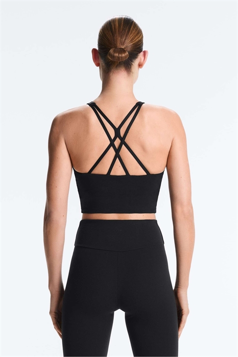 Майка на бретелях с чашками от Comfortlux артикул 150111151