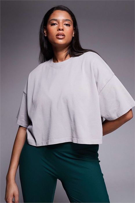 Укороченная футболка Curve Icon из плотной хлопчатобумажной ткани с технологией быстрого высыхания артикул 151738971