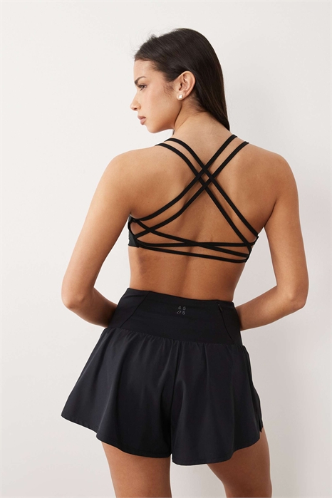 Спортивный бюстгальтер на бретелях с мягкой текстурой и легкой поддержкой артикул 151100528