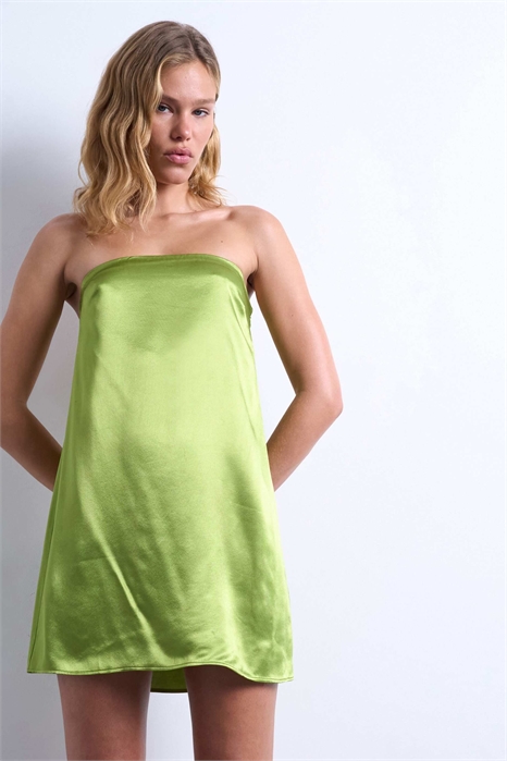 Мини-платье с атласной повязкой на груди артикул 145945749