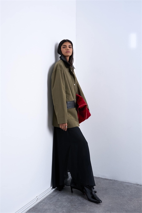 Макси-юбка кружевной формы с шифоновыми вставками артикул 151670541