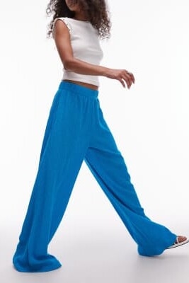 Брюки с широкими штанинами и фактурной поверхностью артикул 147380726