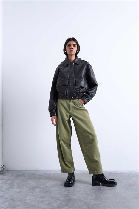 Брюки с высокой талией и расклешенными брючинами артикул 145750022