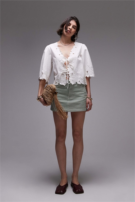 Постельное покрывало с ажурным цветочным узором артикул 140140195