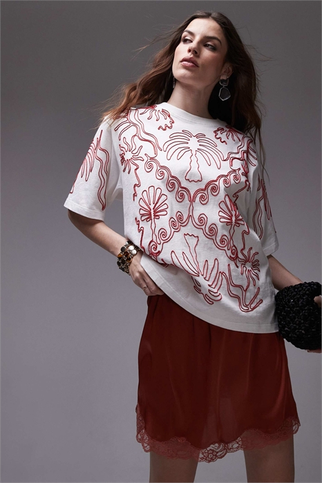 Праздничная футболка премиум-класса большого размера с вышивкой артикул 140632842