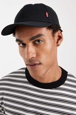 Классическая бейсболка из твила с красной нашивкой артикул 150175231