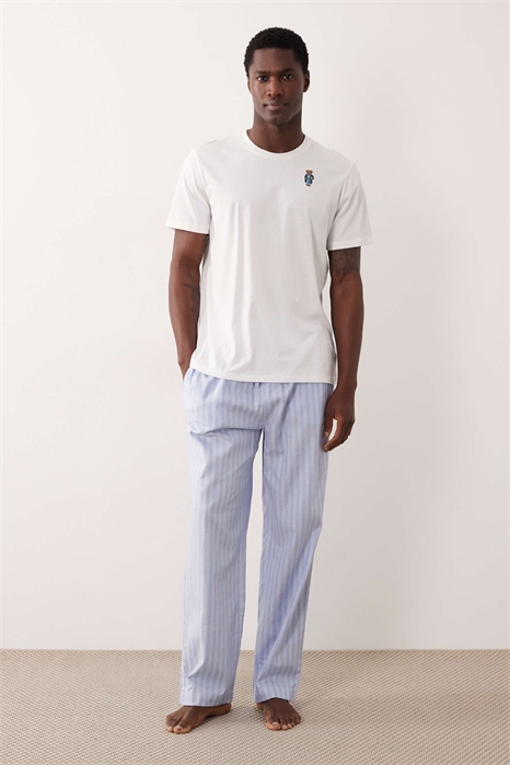 Комплект из футболки с логотипом в виде медведя и пижамных брюк в полоску артикул 148378696