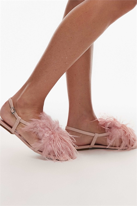Пушистые плоские сандалии артикул 150265181