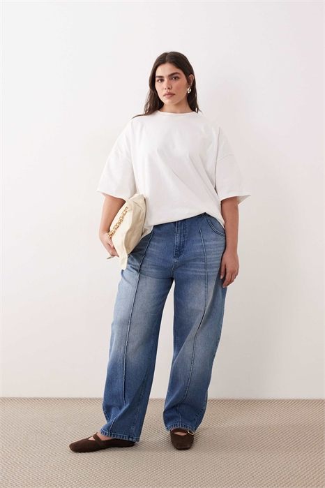 Джинсы с вырезом в виде клевера на переднем шве артикул 154084806