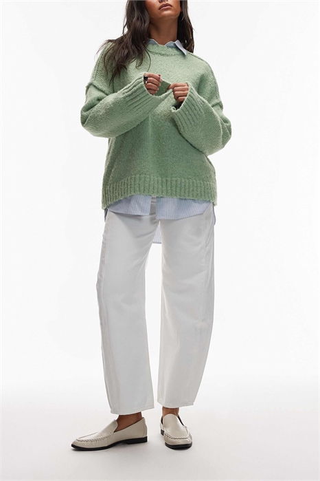 Джинсы с расклешенными брючинами и укороченные джинсы с расклешенными брючинами артикул 149244948